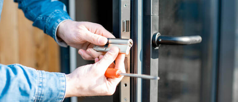Commercial Locksmith Midway City