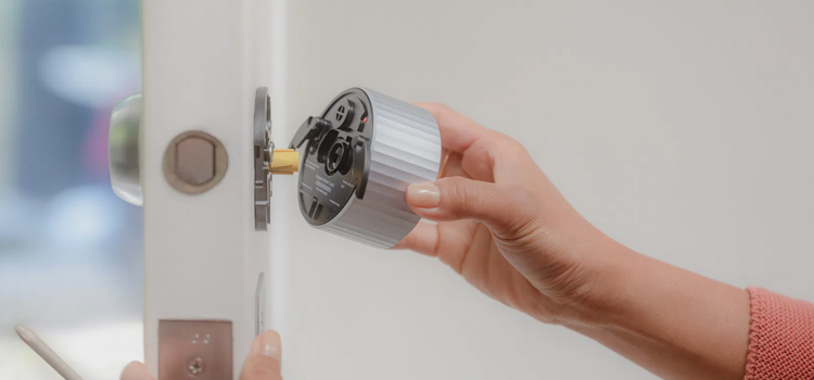 Smart lock replacement Midway City